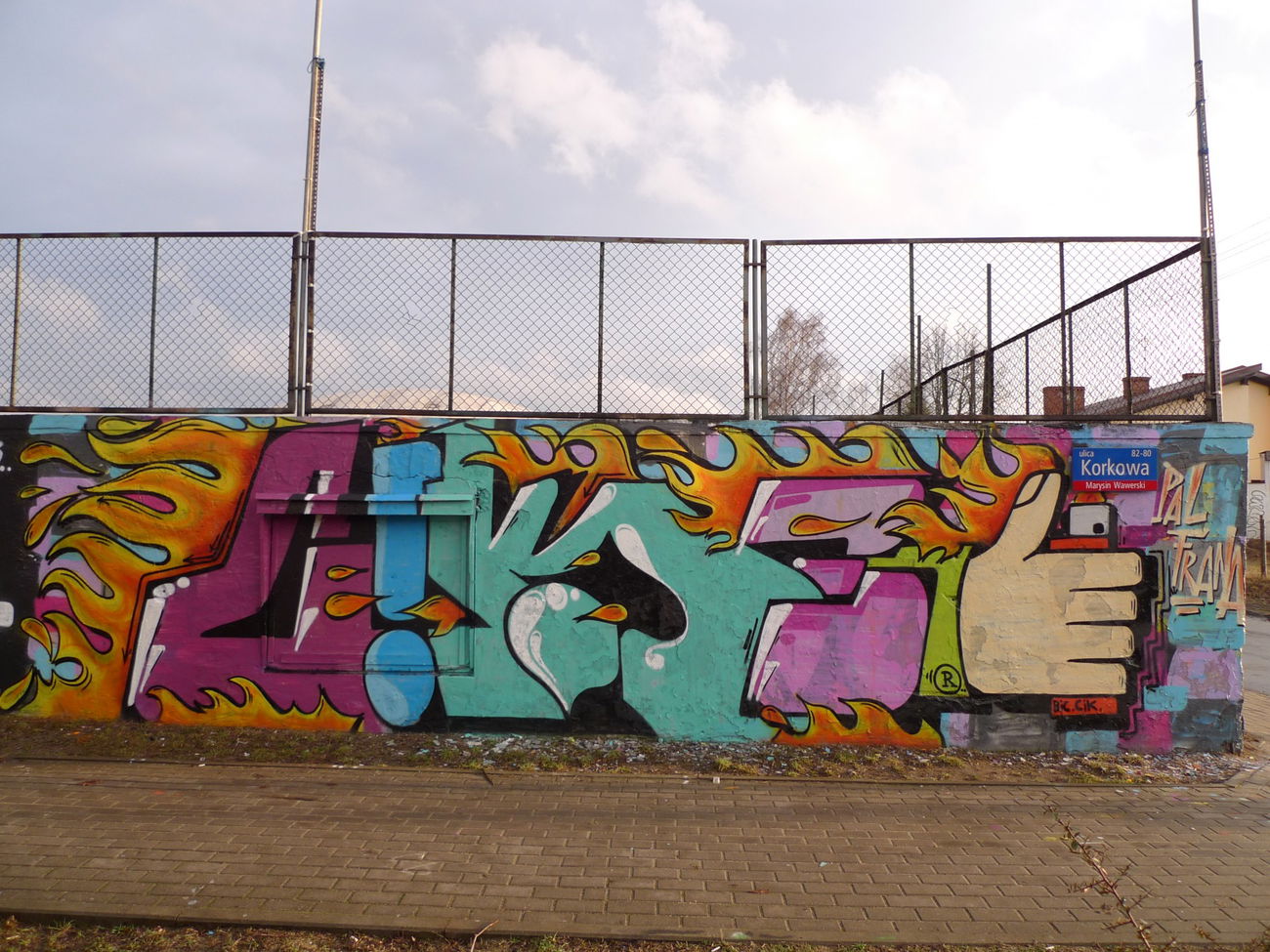 Graffiti Wall - Photo by Klimat - Ciker