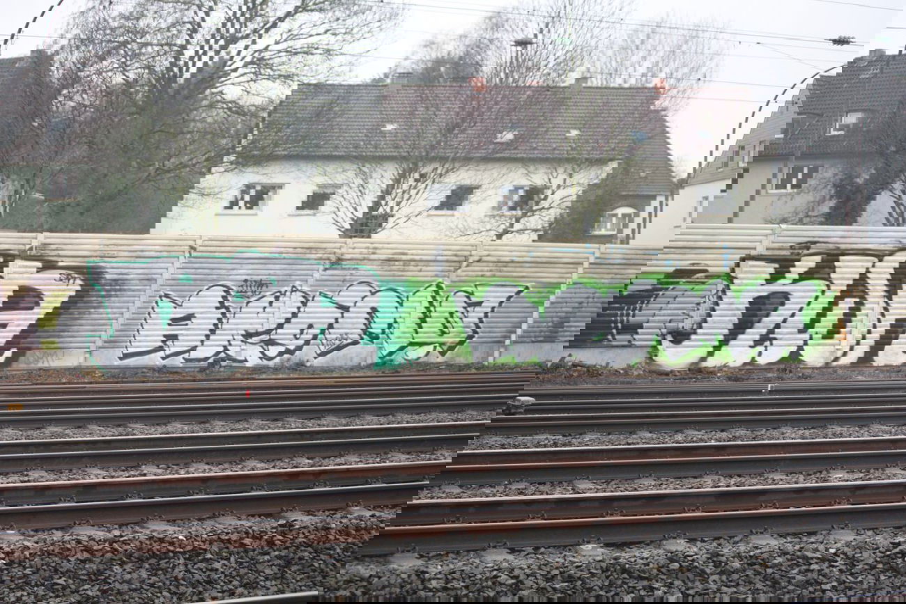 Graffiti Wall - Photo by Knastbruder - Sen, Kwa, Aroma (2013)