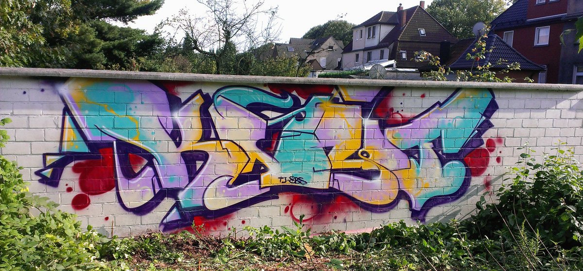 Graffiti Wall in Gelsenkirchen - Photo by Knut - knut, tj, ebs (2014)