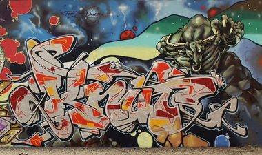 Graffiti Wall in Ruhr uni bochum - Photo by Knut - knut, tj, ebs (2015)