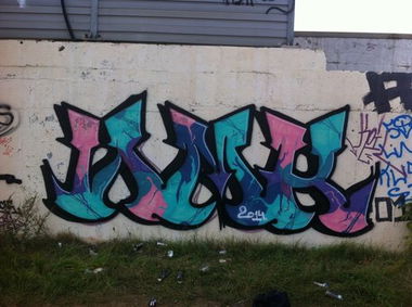 Graffiti Wall - Photo by Koil