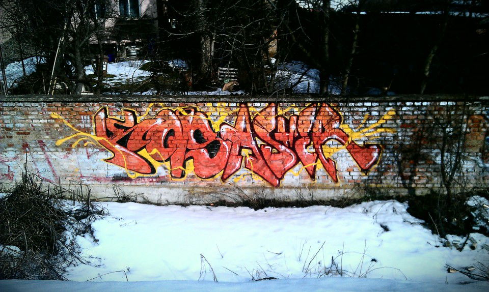 Graffiti Bombing in Zvolen - Photo by Kois (2013)
