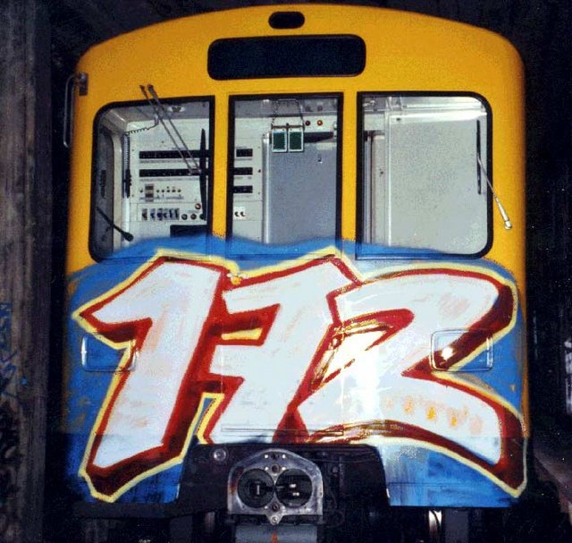 Graffiti Bombing - Photo by Kolybri - 172