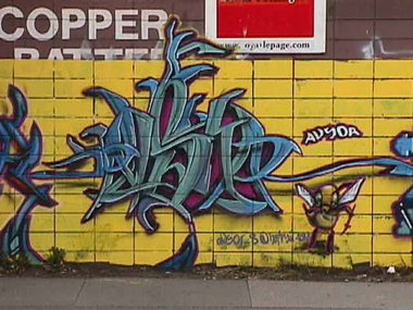 Graffiti Wall - Photo by Kolybri