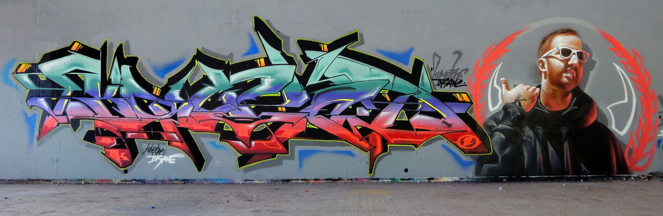 Graffiti Wall in Athens - Photo by Komet1 - Komet, -Insane51