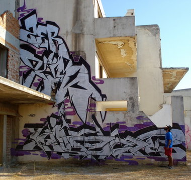 Graffiti Wall in Athens - Photo by Komet1 - Komet, Kima, Zer