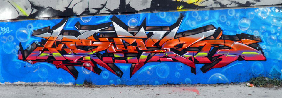 Graffiti Wall in Athens - Photo by Komet1 - Komet (2012)