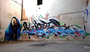 Graffiti Street Art - Photo by Komet1 - komet, insane51 (2013)