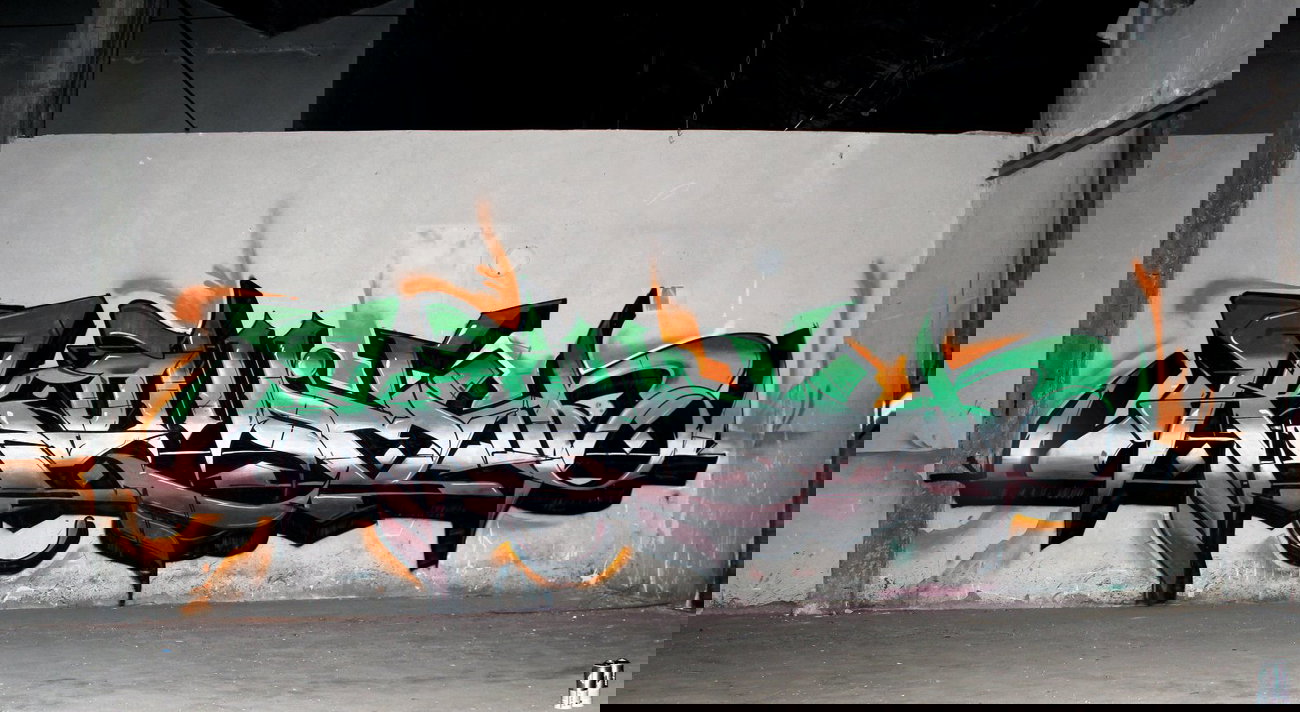 Graffiti Wall in Athens - Photo by Komet1 - komet1, komet (2013)