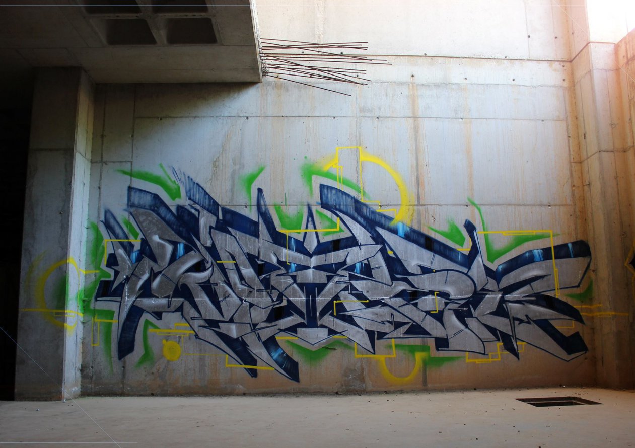 Graffiti Wall - Photo by Komet1 - komet1 (2014)