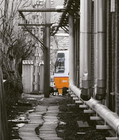 Graffiti Train - Photo by Kontrast