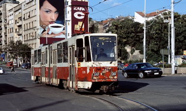 Graffiti Train - Photo by Kontrast