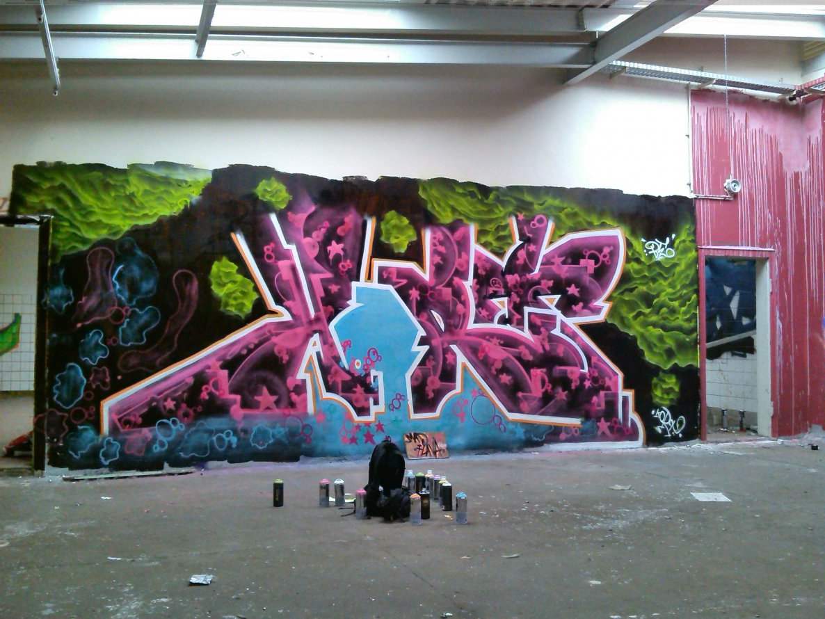 Graffiti Wall - Photo by Kordinger - kort, BE (2014)