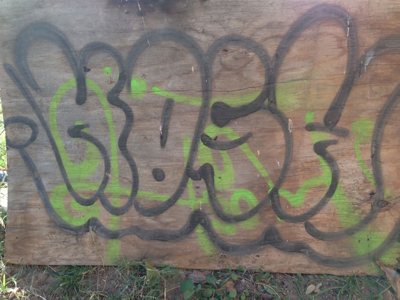 Graffiti Wall - Photo by Kosh101 (2012)