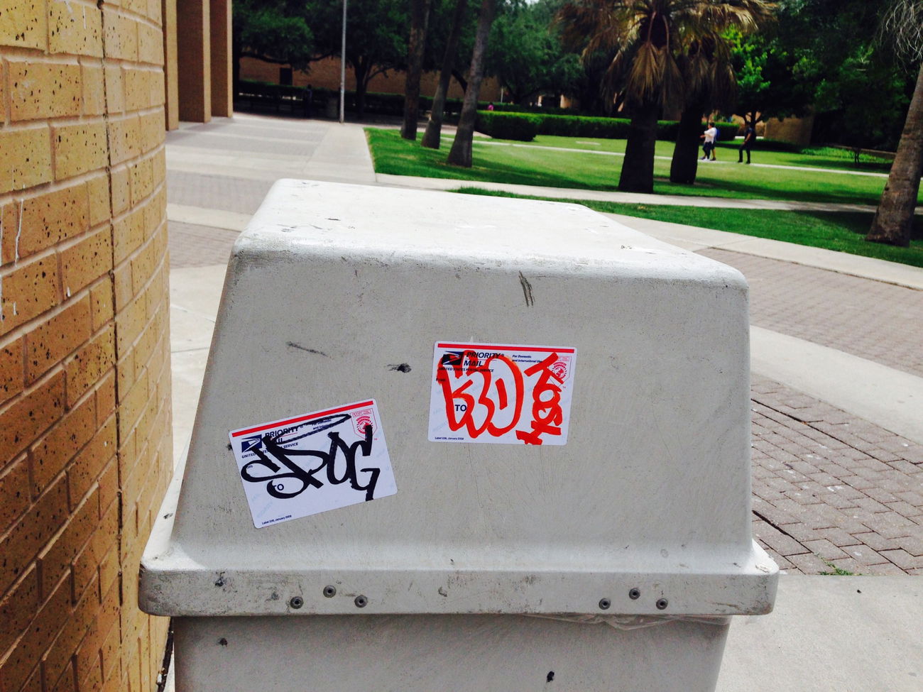 Graffiti Street Art - Photo by Kosh101 - Slaps (2014)