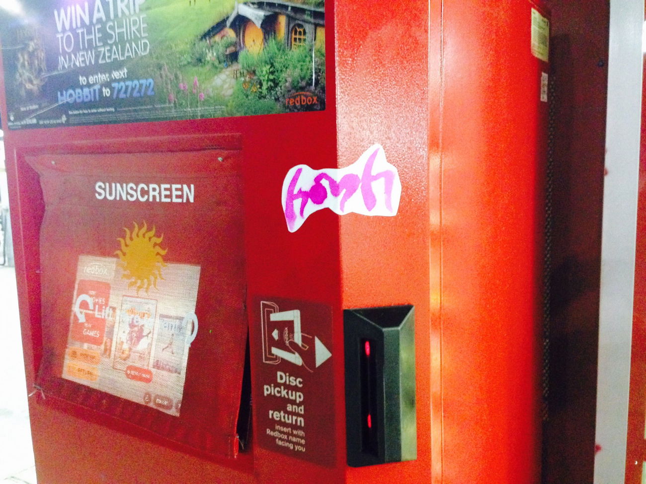 Graffiti Street Art - Photo by Kosh101 (2014)