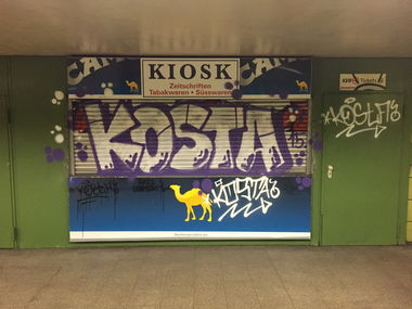 Graffiti Bombing in Cologne reichenspergerplatz - Photo by KostaOne - acab, allcoloursarebeautiful, graffiti (2015)