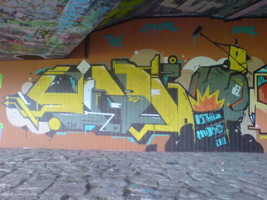 Graffiti Wall in Dresden - Photo by Krakl - ohd, kds, wonder