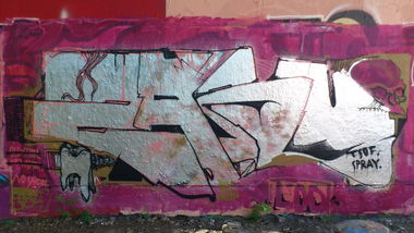 Graffiti Wall in Dresden - Photo by Krakl - zasu, lod, Tsof