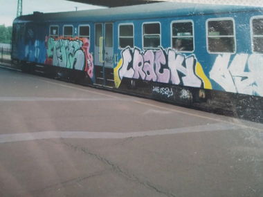 Graffiti Train - Photo by Krek - Tyrs, Crack (2010)