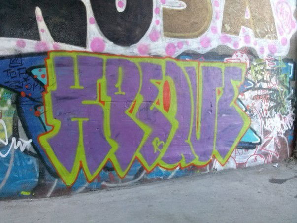 Graffiti Bombing - Photo by Kreque