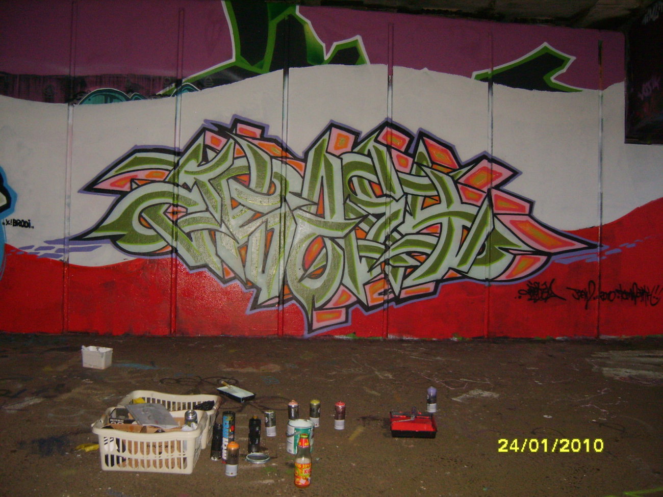 Graffiti Wall in Tamworth - Photo by Kreshone - bew, gsm (2010)