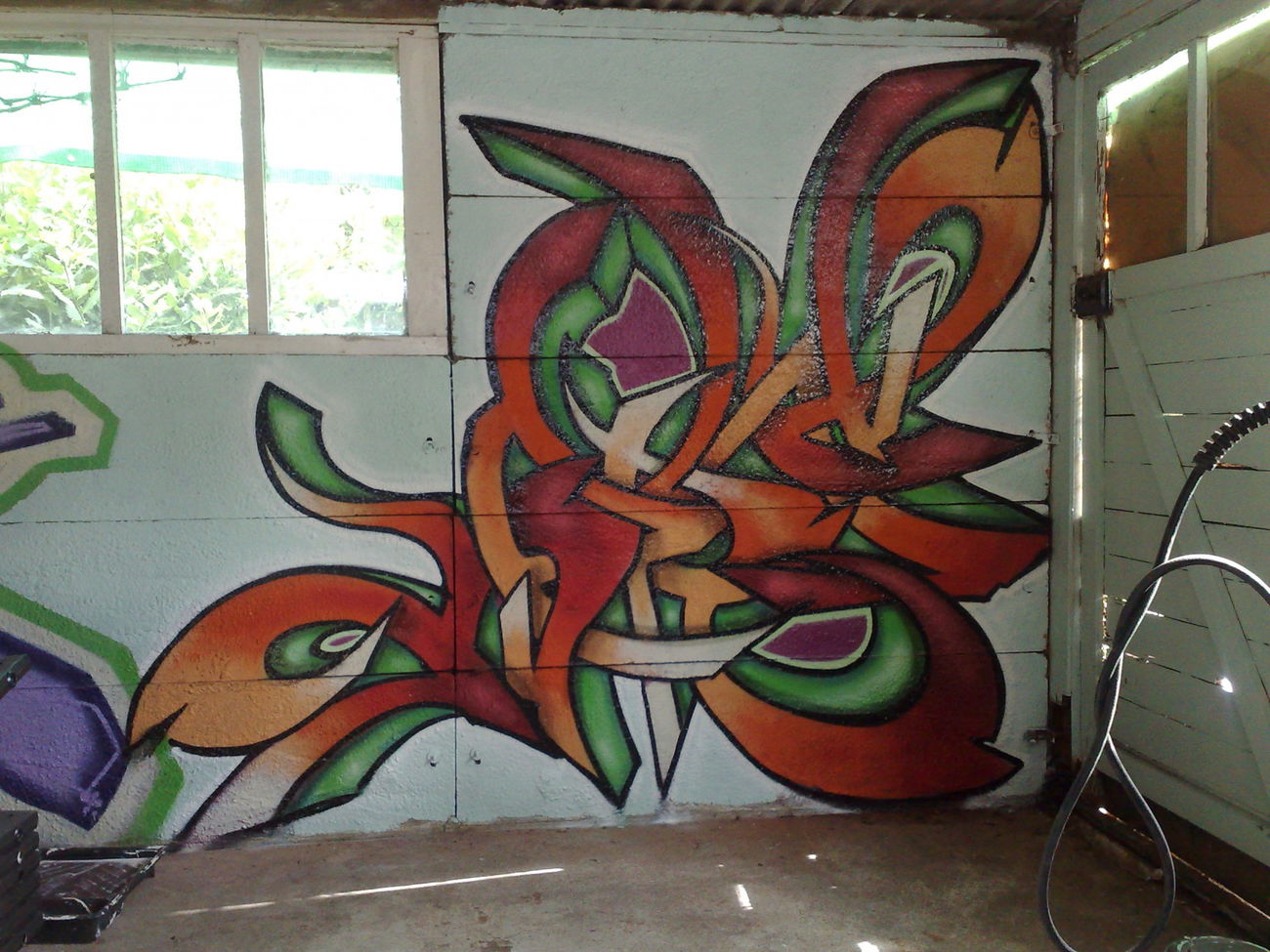 Graffiti Wall in Nottingham - Photo by Kreshone - bew, gsm (2010)