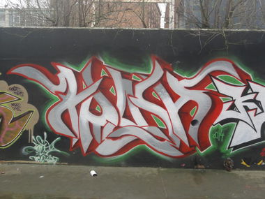 Graffiti Wall in Leicester - Photo by Kreshone - bew, gsm (2014)