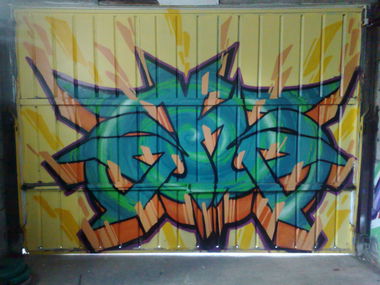Graffiti Wall in Nottingham - Photo by Kreshone - bew, gsm (2010)