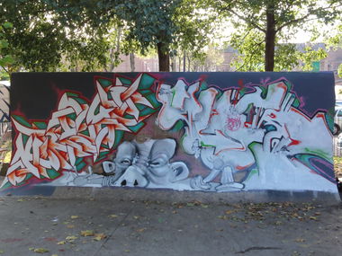 Graffiti Wall in Nottingham - Photo by Kreshone - bew, gsm (2010)