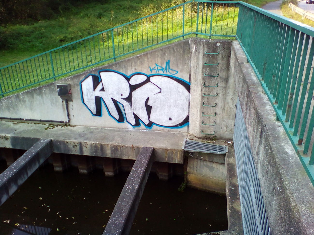 Graffiti Wall - Photo by Kridone