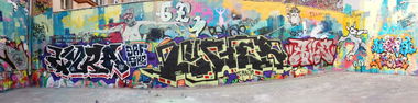 Graffiti Wall - Photo by Kriso - emra, luger, srf