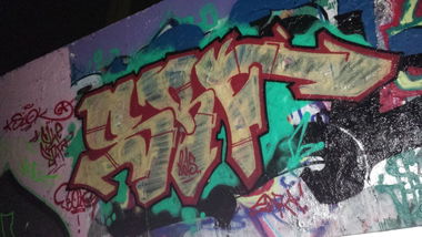 Graffiti Wall - Photo by Kriso - srf