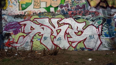 Graffiti Wall - Photo by Kriso - ske, srf (2015)