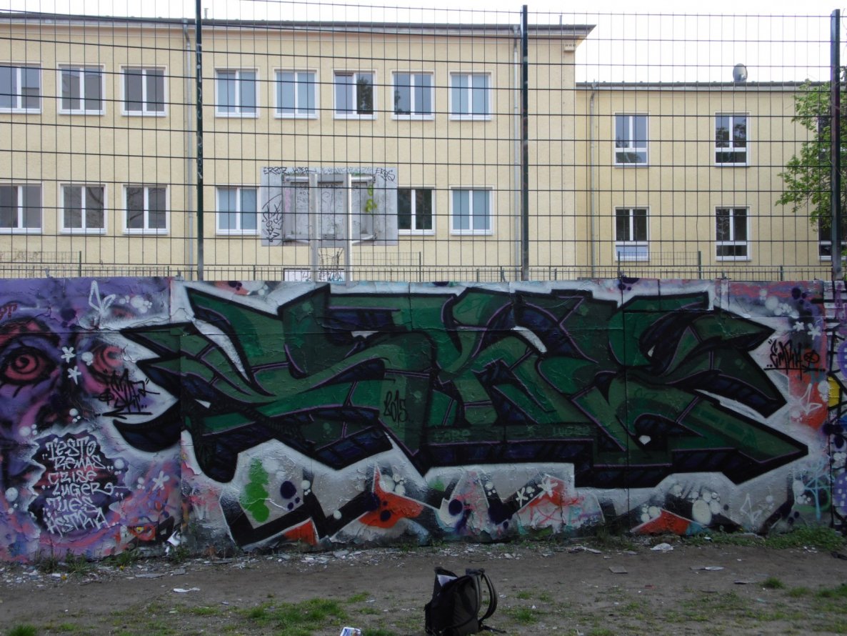 Graffiti Wall - Photo by Kriso - emra (2015)
