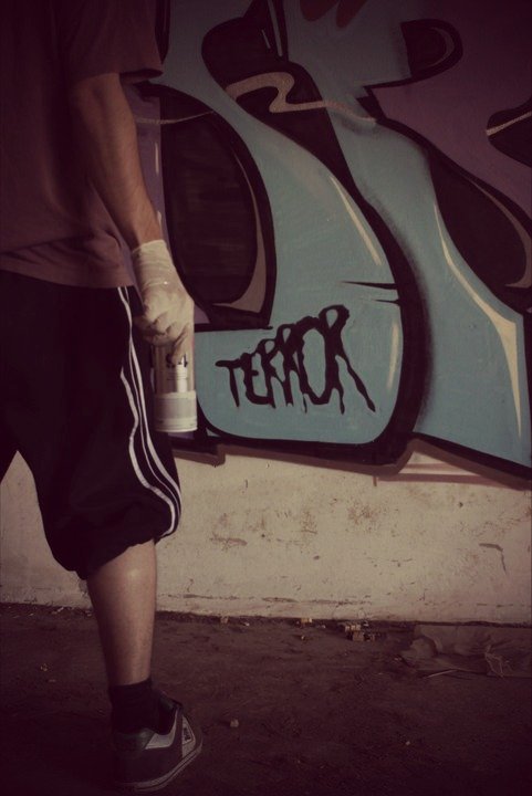 Graffiti Artwork - Photo by Kruel_23