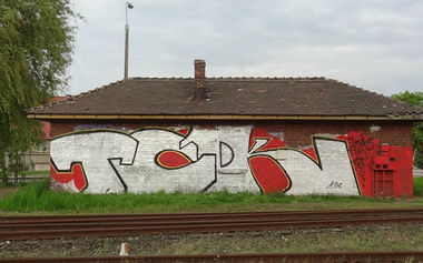 Graffiti Bombing - Photo by Ktos83 (2013)