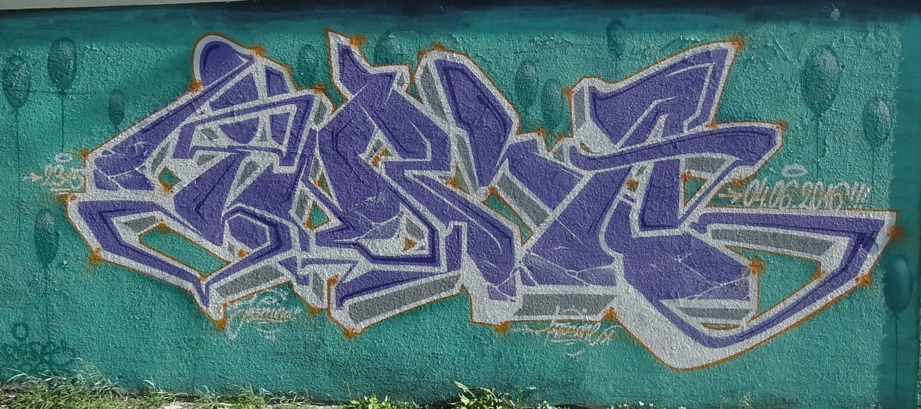 Graffiti Wall - Photo by Ktos83