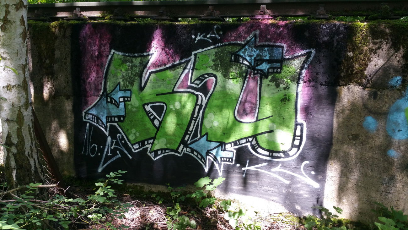 Graffiti Bombing in Kassel - Photo by Kunited - Ku.Cu