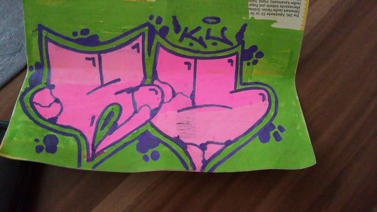 Graffiti Sketch - Photo by Kunited - Ku