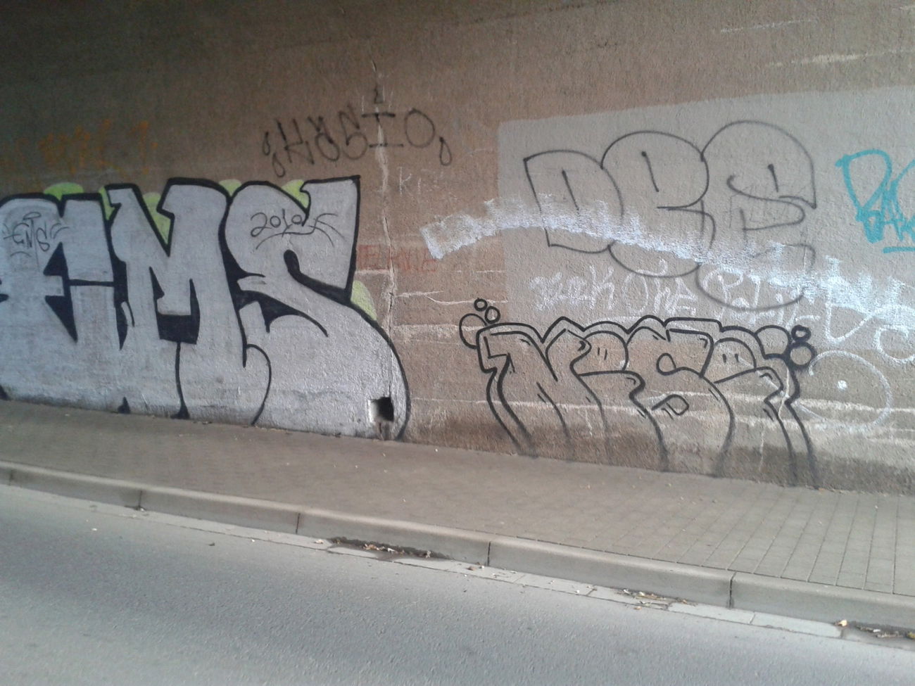 Graffiti Bombing in Kassel - Photo by Kunited - EMS, NISI, FUCKTHEPOLICE