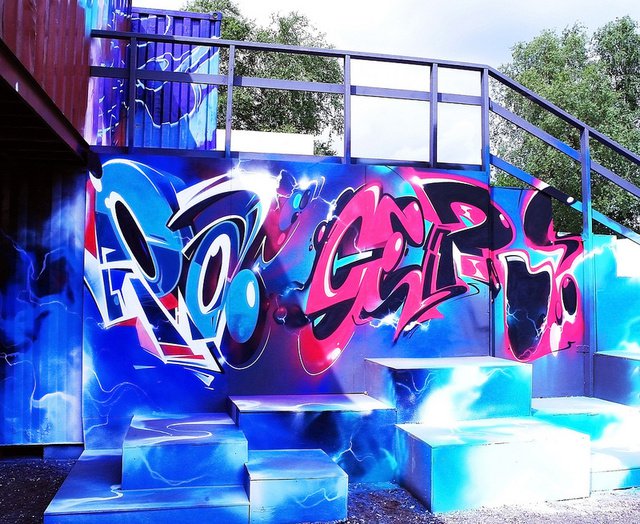 Graffiti Wall - Photo by KurtCHose - pacer