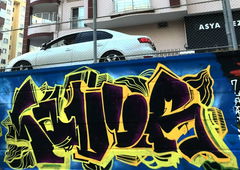 Graffiti Wall - Photo by LAVUR - graffiti, flame, montana (2020)