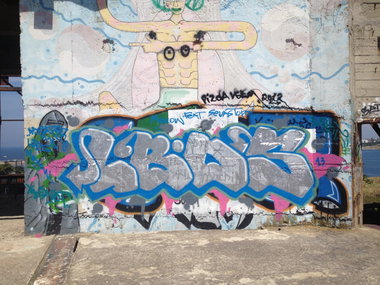 Graffiti Wall - Photo by LBDS_CREW