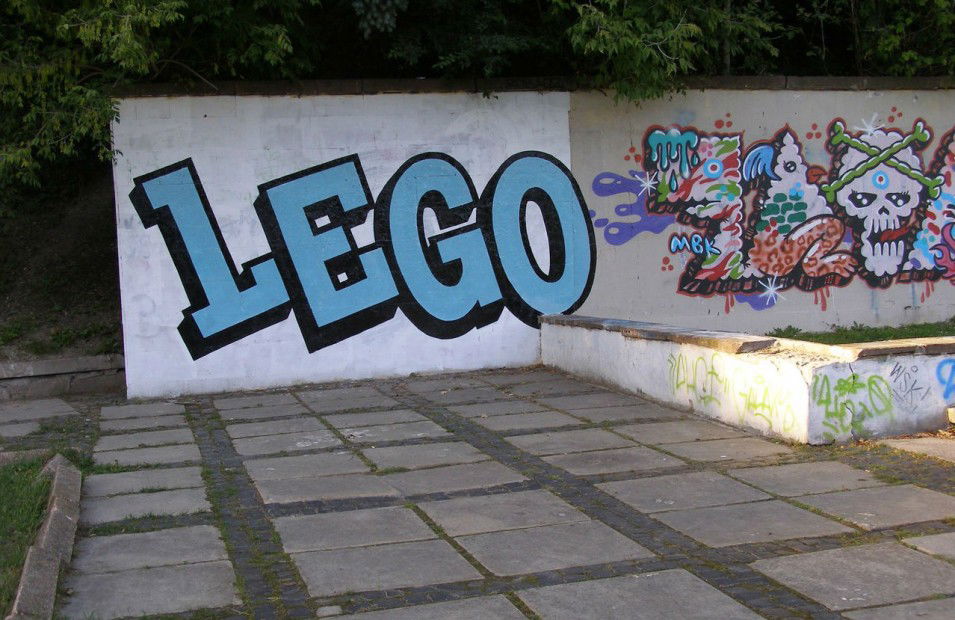 Graffiti Wall in Lviv - Photo by LEGO (2012)