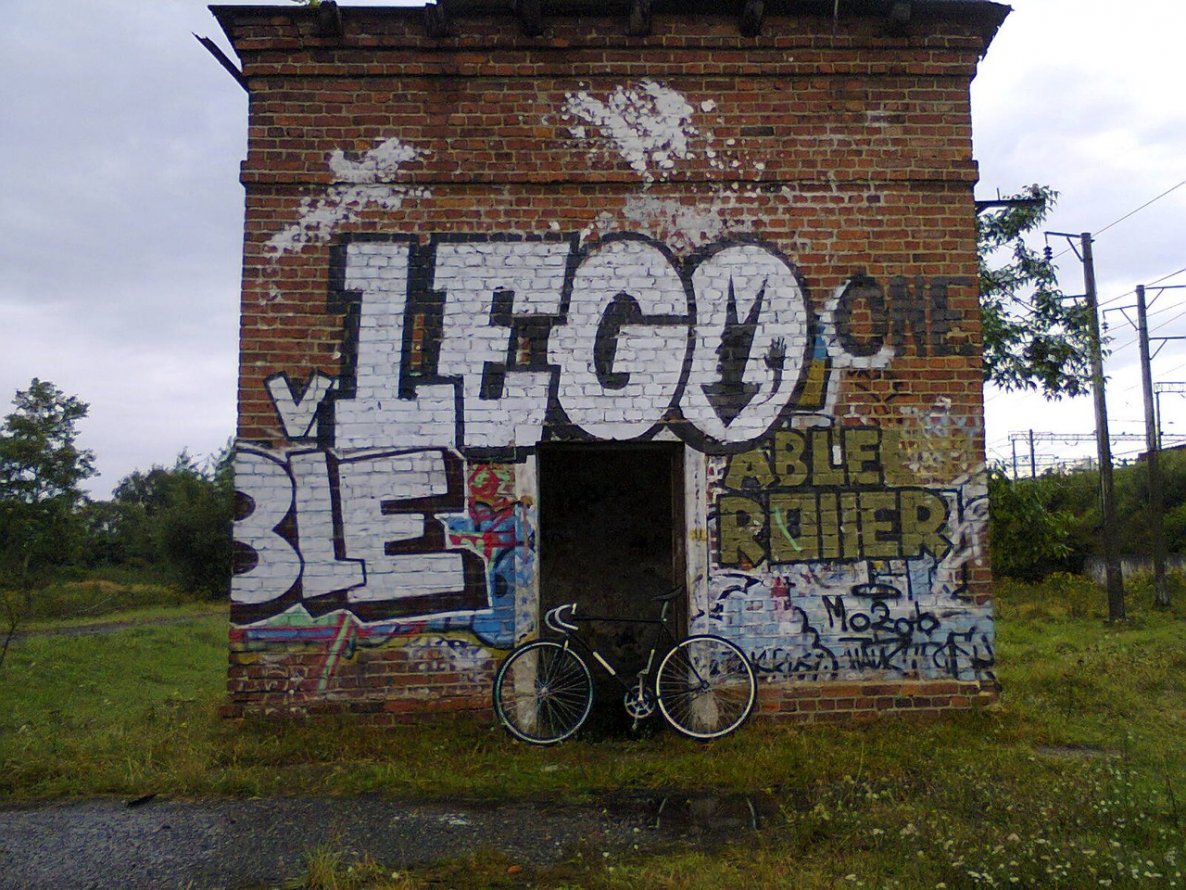 Graffiti Wall - Photo by LEGO (2013)