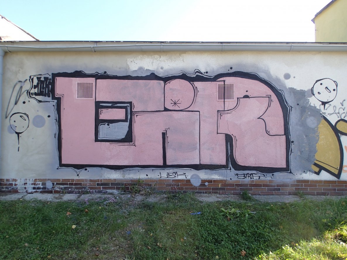 Graffiti Wall in ?ár nad Sázavou - Photo by LEiK (2013)