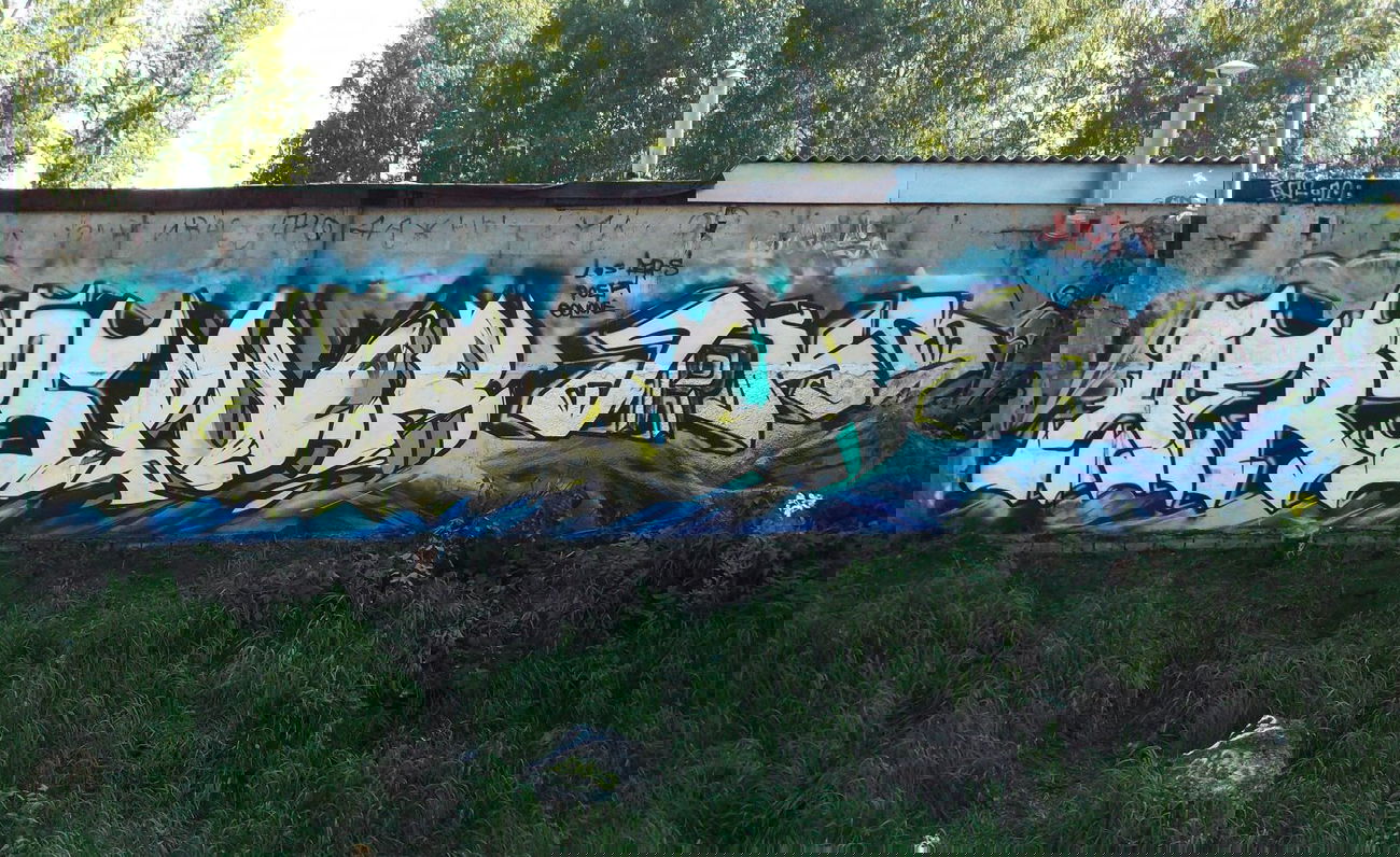 Graffiti Wall - Photo by LOSAEROS