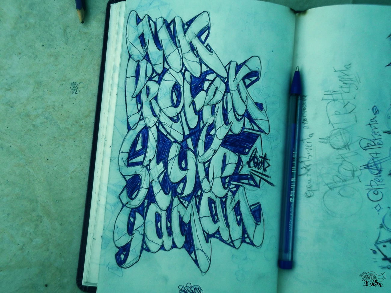 Graffiti Sketch - Photo by LOST - LOST, GRAFFITI, SKETCH (2014)