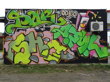 Graffiti Wall - Photo by LYZAK (2017)